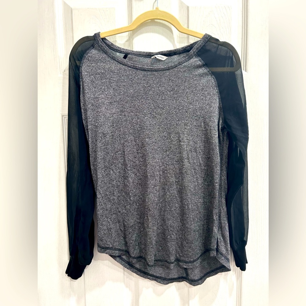 S Calvin Klein top